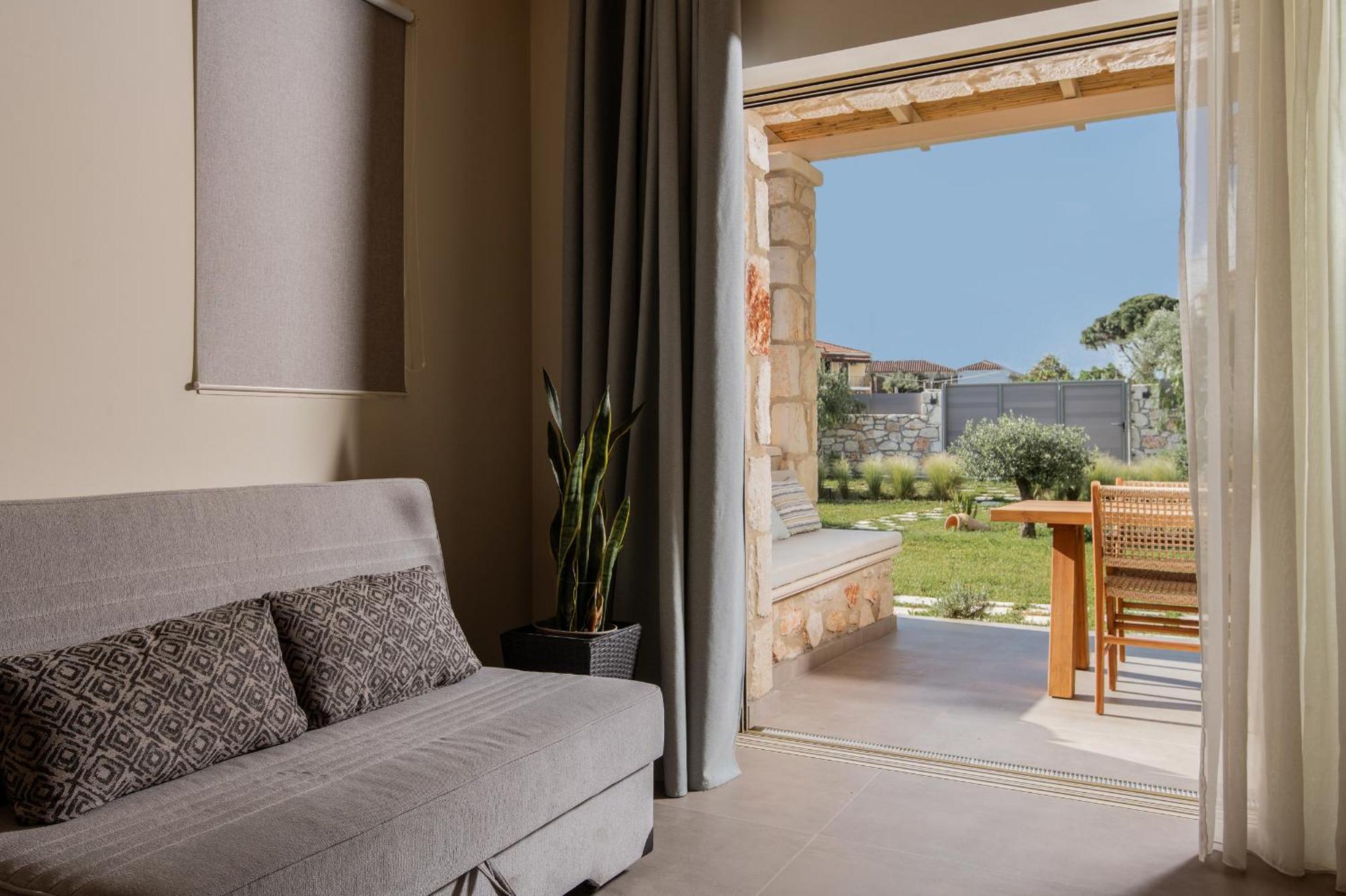 Arignote Suites Лаганас Екстер'єр фото